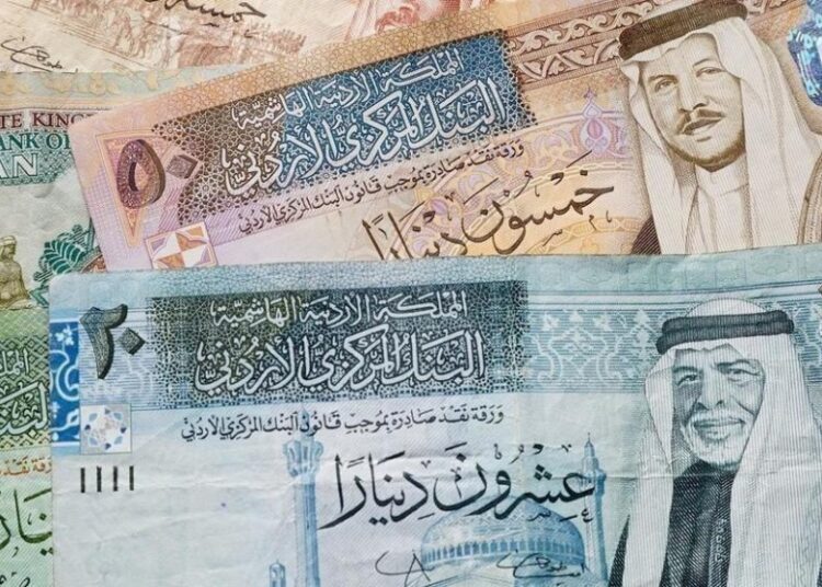ودائع القطاع المصرفي الأردني تنمو 6.6% في 10 شهور