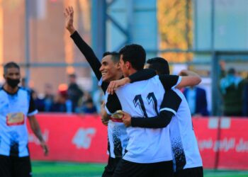 اليمن.. الاتصالات1 وبنك اليمن الدولي يكملان عقد نصف نهائي بطولة الشركات الثامنة لكرة القدم السباعية