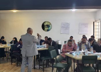 اليمن.. صندوق تنمية المهارات يختتم برنامجا تدريبيا في خدمة العملاء بالتعاون مع معهد يمن بزنس