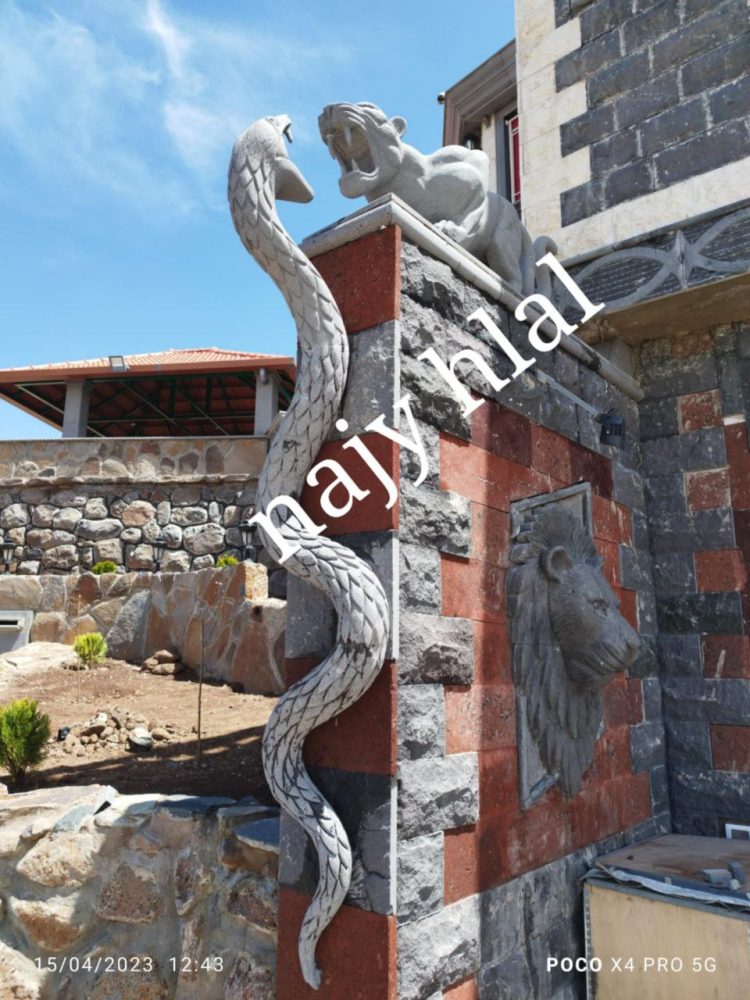 الفنان النحات ناجي هلال لـ حرمون: أجد نفسي في النحت بسبب أبديته ونصيحتي للطامحين فيه الصبر وألاااااا يستسلموا