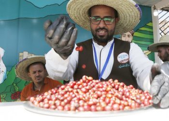 رسوم ترامب الجمركية تطاول القهوة اليمنية