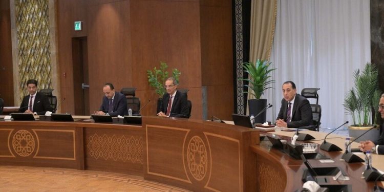 كيف أثرت “الحرب العالمية” الحالية” على اقتصاد مصر؟!