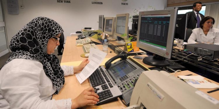 تونس تعزز موارد الخزينة بأموال 400 ألف حساب بنكي غير نشط