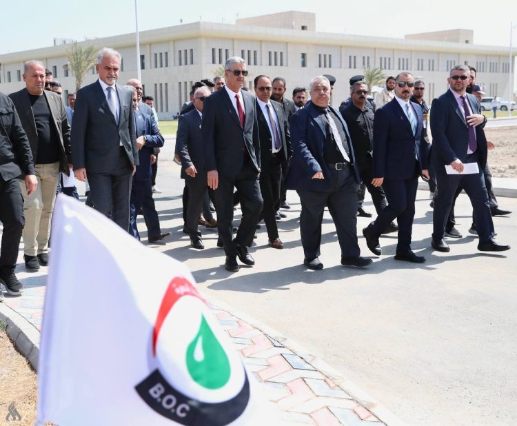 تأكيد عراقي أهمية تنفيذ المشاريع الاستراتيجية الخاصة بتطوير حقل مجنون النفطي