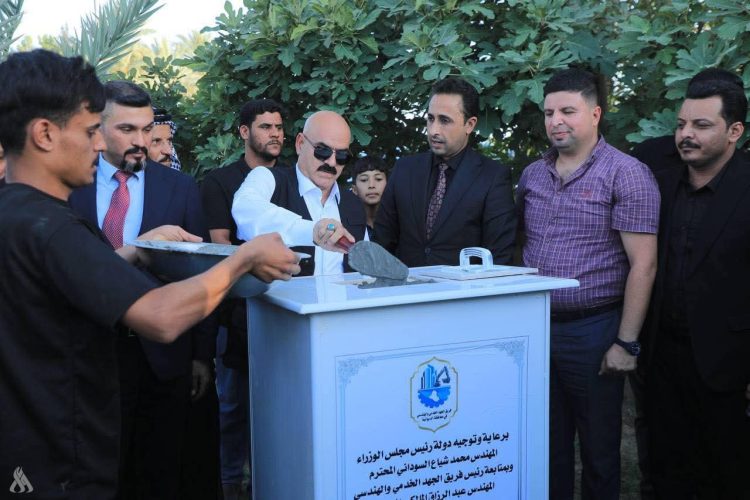 العراق.. وضع حجر الأساس لعدد من المشاريع الخدمية في الديوانية.