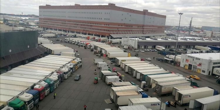 4 دول عربية في مرمى تهديد ترامب لروسيا… كيف تتأثر اقتصاداتها؟   