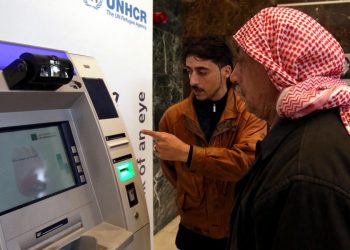 الصرافون في الأردن يطالبون بفتح التحويلات مع سورية