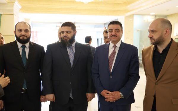 الأردن وسوريا تبحثان سبل تعزيز التبادل التجاري بين البلدين.