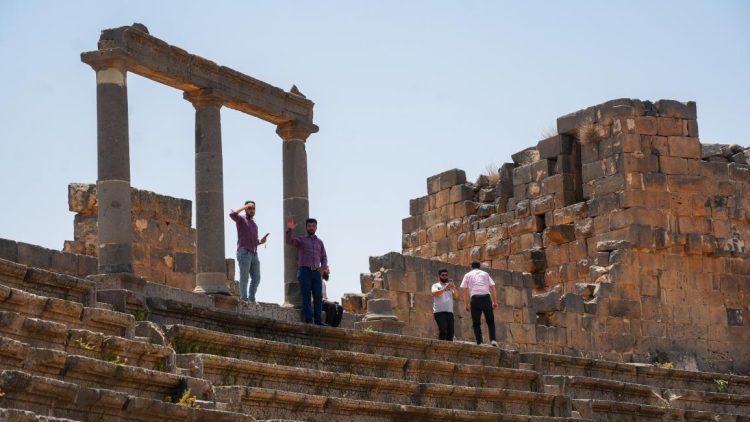 الحكومة السورية تطرح 20 فرصة استثمارية لإنعاش السياحة وخلق مئات الوظائف