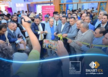 وزير الاتصالات اليمني يفتتح المعرض التقني الأول في اليمن