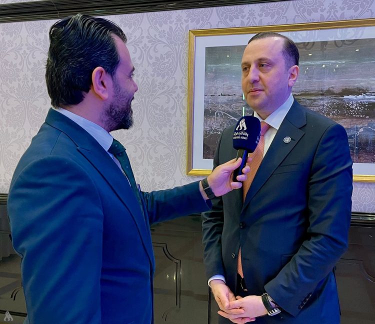 رابطة المصارف العراقية تؤكد ارتفاع نقاط الدفع لـ60 ألف وإصدار أكثر من 18 مليون بطاقة إلكترونية