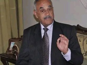 الشاعر الفلسطيني صالح هواري في ذمة الغياب..