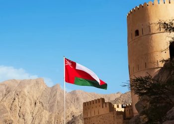 الميزان التجاري لسلطنة عمان يسجل فائضا بأكثر من 3.9 مليار ريال