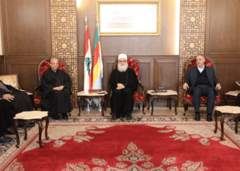 شيخ العقل التقى ابو الحسن ووفداً من “مركز الحوار المريمي” وآخر من البقاع شاكراً على مصالحة عائلية: لزيارة البابا لاوون اهمية كبيرة للبنان