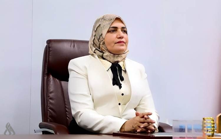 الحكومة العراقية تؤكد أن الدين العام في مستويات آمنة وتعمل على تقليص الإنفاق