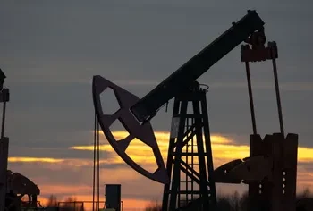 أسعار النفط تهبط بعد تقرير عن موافقة أوكرانيا على معظم بنود خطة السلام