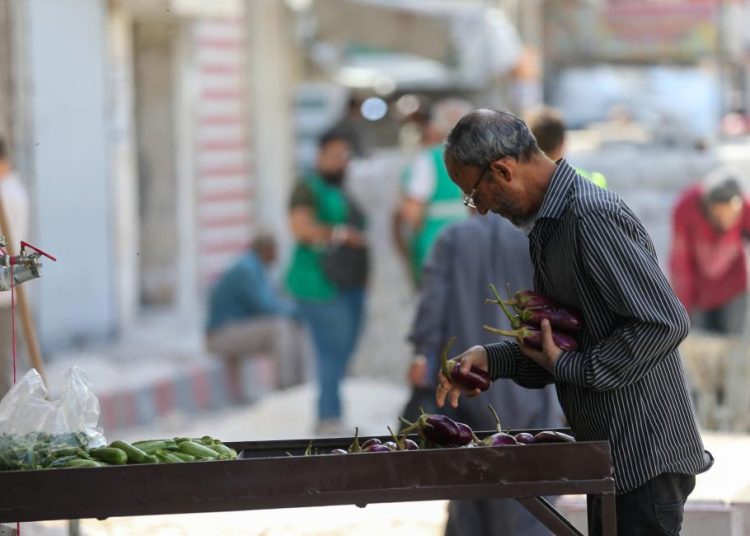 خبير اقتصادي: الاقتصاد السوري بحاجة إلى معجزة حقيقية ليتعافى