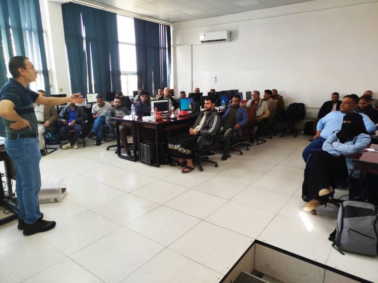 صندوق تنمية المهارات يختتم برنامج Red Hat لكوادر هيئة البريد بالتعاون مع المعهد العام للاتصالات.