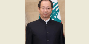 السفير الصيني يزور مركز اللغات في كلية الآداب – اللبنانية لتعزيز قسم اللغة الصينية