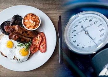 لمرضى الضغط.. أطعمة ممنوع تناولها خلال وجبة الإفطار..!