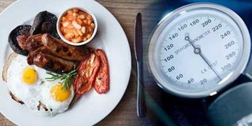 لمرضى الضغط.. أطعمة ممنوع تناولها خلال وجبة الإفطار..!