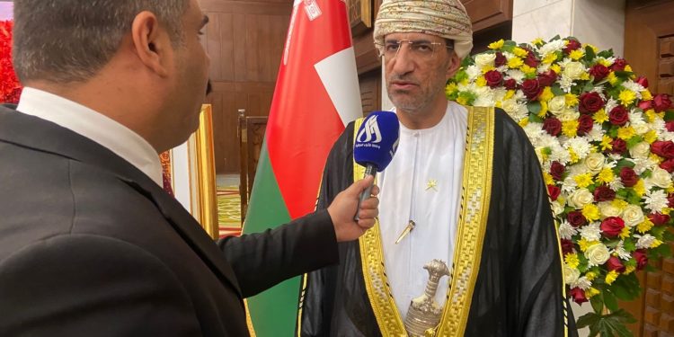 يشمل الطيران والنفط.. السفارة العمانية: حراك اقتصادي لتعزيز الاستثمار مع العراق