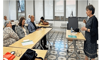 اختتام ورشة الكتابة الإبداعية لكبار السن في الجامعة الأميركية بإشراف الروائية هدى بركات