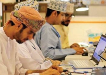 القطاع الخاص يربح.. زيادة وظائف العُمانيين 2.6% سنوياً بنهاية أكتوبر