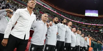 رينارد قبل المونديال… البقاء مع «الأخضر» أم رحيل على طريقة كالديرون؟