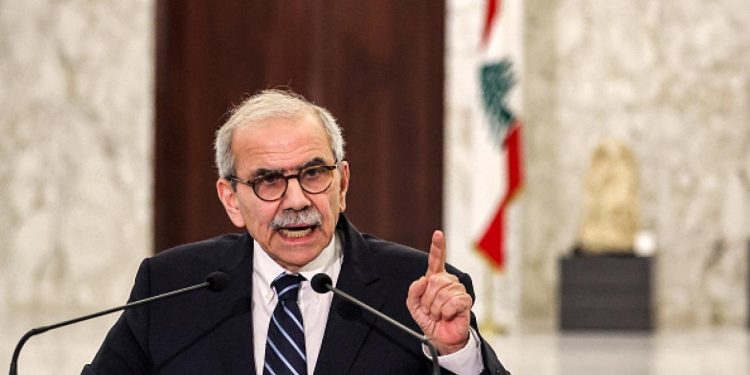 الحكومة اللبنانية تنجز مشروع قانون الانتظام المالي واستعادة الودائع البنكية