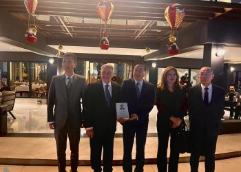 مباحثات عراقية صينية حول آفاق التكامل الاستراتيجي في مشاريع الممرات التجارية