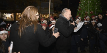 بعلبك أضاءت شجرة الميلاد في ساحة مريم