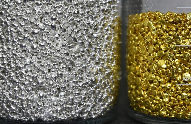 أسعار الذهب مستقرة مع استعداد الأسواق للهجة “متشددة” من الاحتياطي الفيدرالي