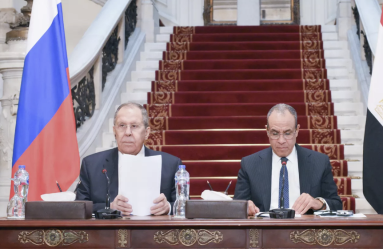 مباحثات مصرية روسية لتوسيع الرحلات الجوية المباشرة إلى المنتجعات السياحية