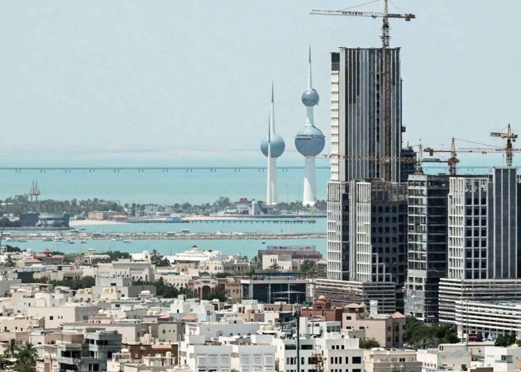 اقتصاد الكويت يتشكل خارج ريع النفط في 2025؟