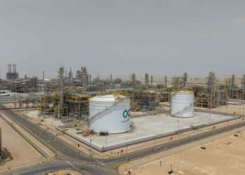 ارتفاع انتاج النفط في سلطنة عمان خلال نوفمبر الماضي مسجلا 334 مليون برميل