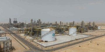 ارتفاع انتاج النفط في سلطنة عمان خلال نوفمبر الماضي مسجلا 334 مليون برميل