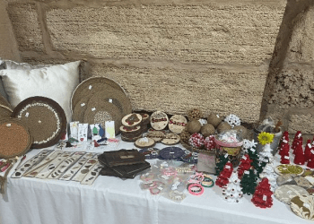 افتتاح المعرض الميلادي السنوي للأشغال اليدوية والحلويات في مركز السفينة