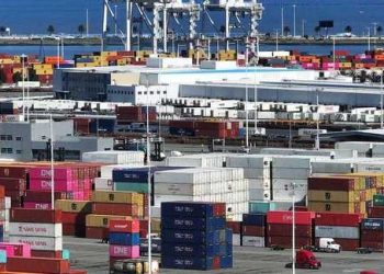 لماذا تسجل التجارة العالمية مستوى قياسي رغم تباطؤ النمو؟