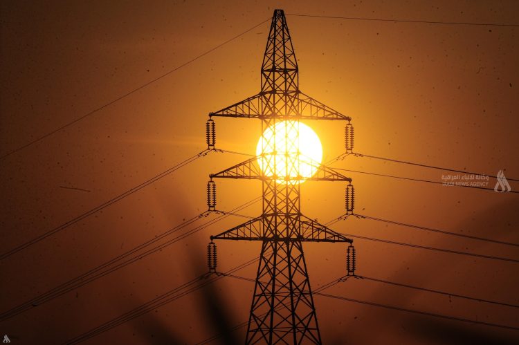 العراق تنتج أكثر من 18 ألف ميغاواط عبر الغاز والوقود الوطني