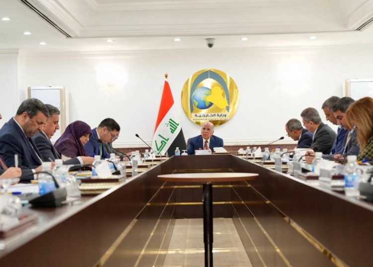 الحكومة العراقية تؤكد ضرورة الإصلاحات المالية والمصرفية