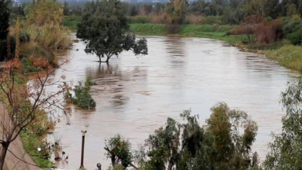 فيضانات الأنهر في عكار تغمر مساحات زراعية واسعة دون أضرار بالمنازل