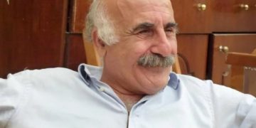 عباس بيضون: لستُ القارئ المنشود لشعري.. والكتابة كائن مستقل يندهش منه صانعه