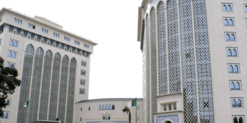 الحكومة الجزائرية توضح أسباب زيادة أسعار الوقود