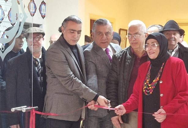 افتتاح معرض للفنانة دلال الاحدب في مقر الرابطة الثقافية – طرابلس