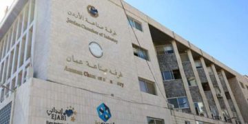 7.490 مليار دينار صادرات صناعة عمان العام الماضي