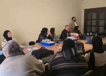 دورة تدريبية للمعلمين بقاعا على برامج الروبوت