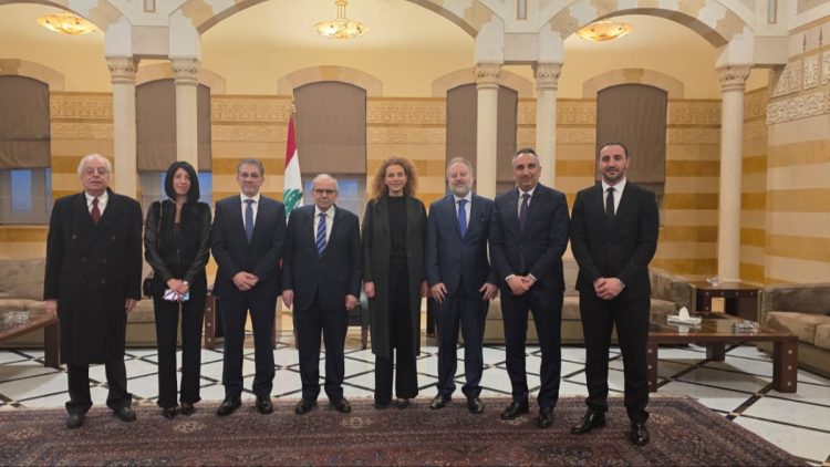 سلام عرض مع مجلس إدارة “إيدال” تحديات تواجه إعادة إطلاق برامج تشجيع الاستثمار