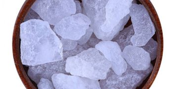 أسرار الجمال والنظافة الطبيعية: فوائد الشبّة