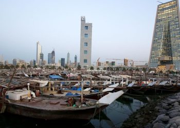عجز متوقع بـ32 مليار دولار بميزانية الكويت الجديدة